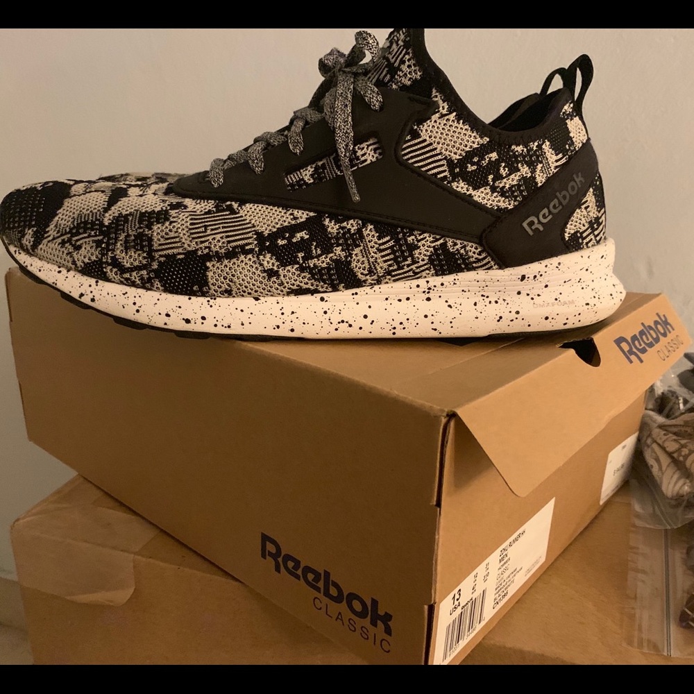 Men’s Reebok Tennis